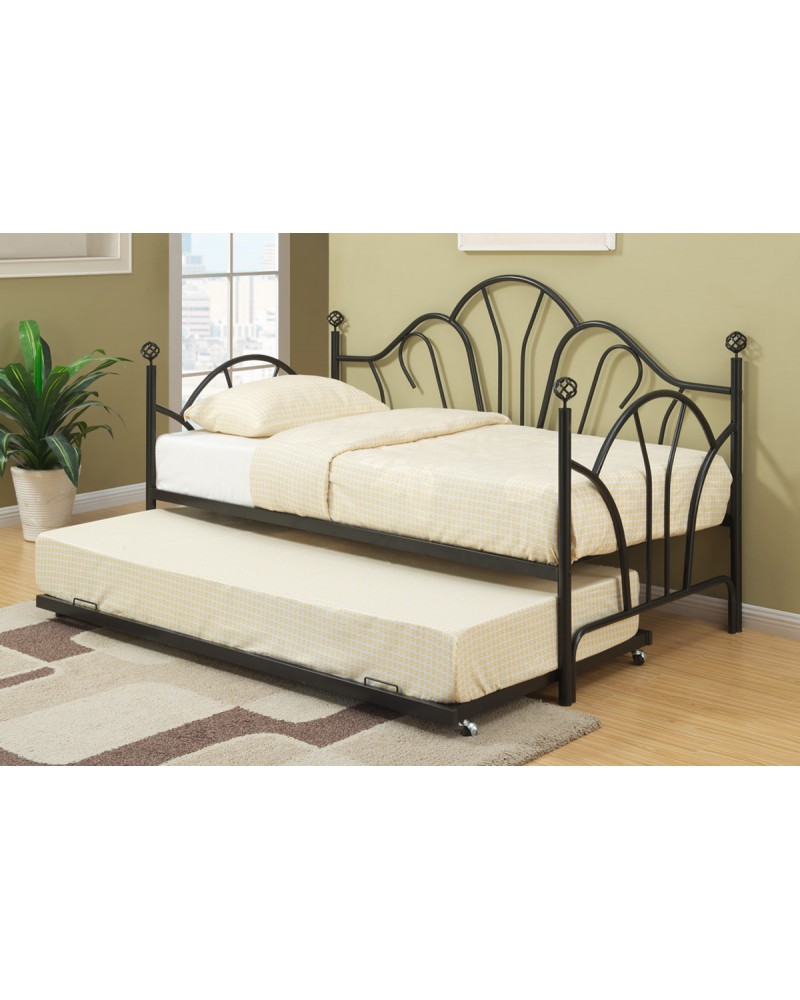 Metal Framed Day Bed by Poundex - F9237